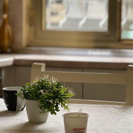 Alle'S M Shyri Studio Apartment Тирана Екстериор снимка